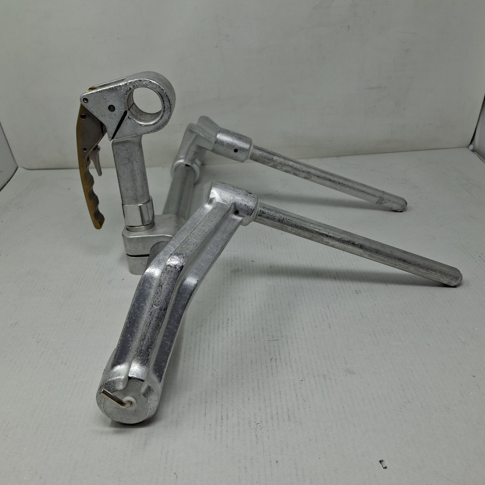 Integra Lifesciences Mayfield Headrest Base