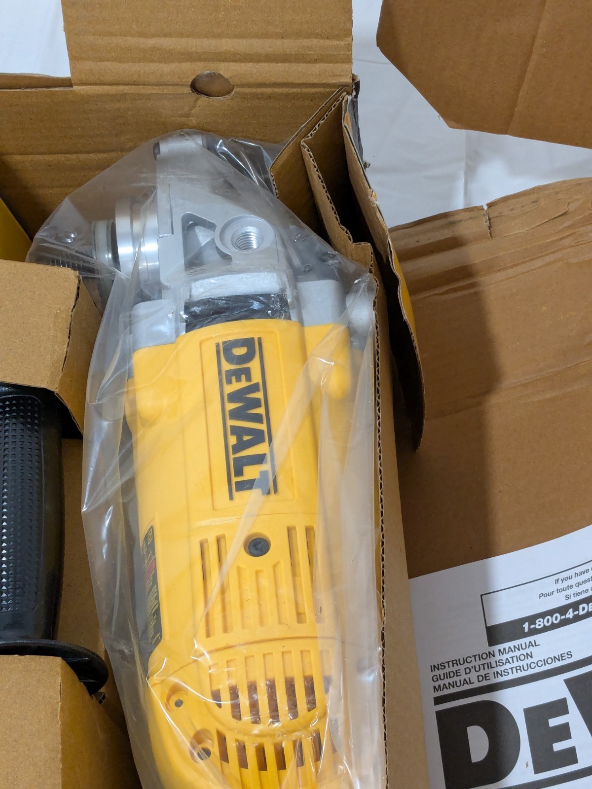 DeWALT 9" Wheel Dia, 6500 RPM, Corded Angle Grinder DWE4519