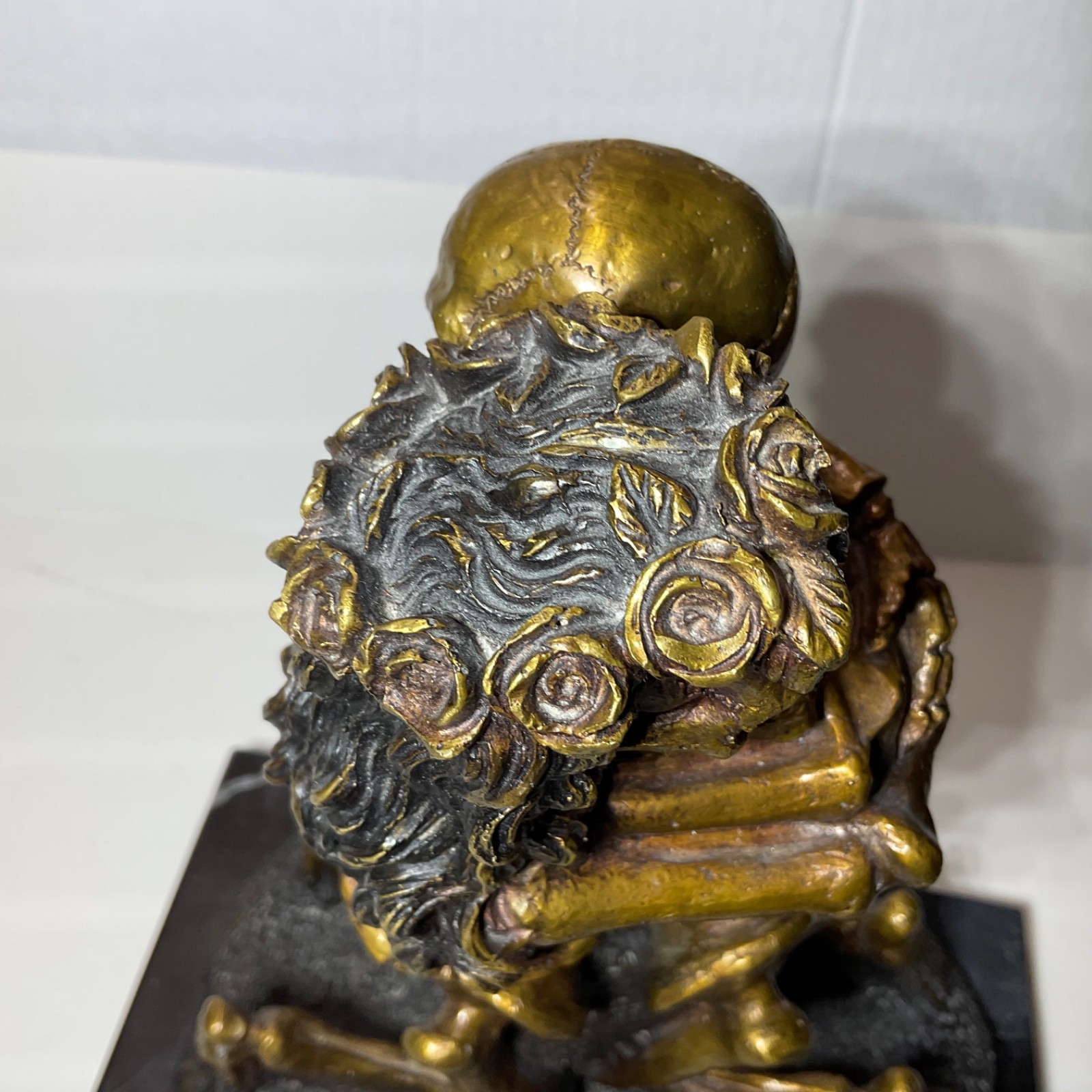 Love Never Dies Gothic Skeleton Marble Cinco de Mayo Decor