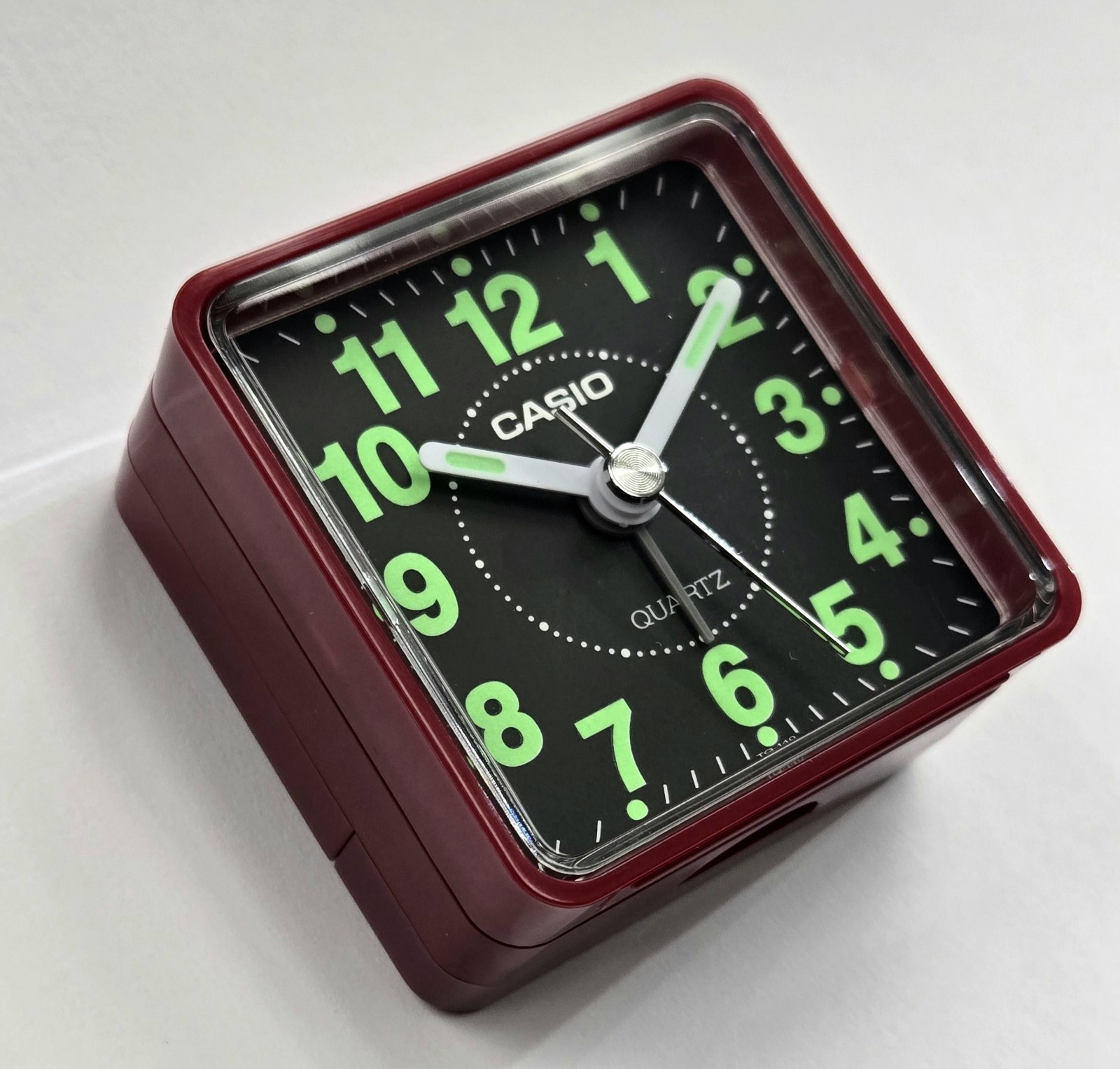 Travel Alarm Clock Classic Casio TQ140 Small TQ140-4 Red New w/ box