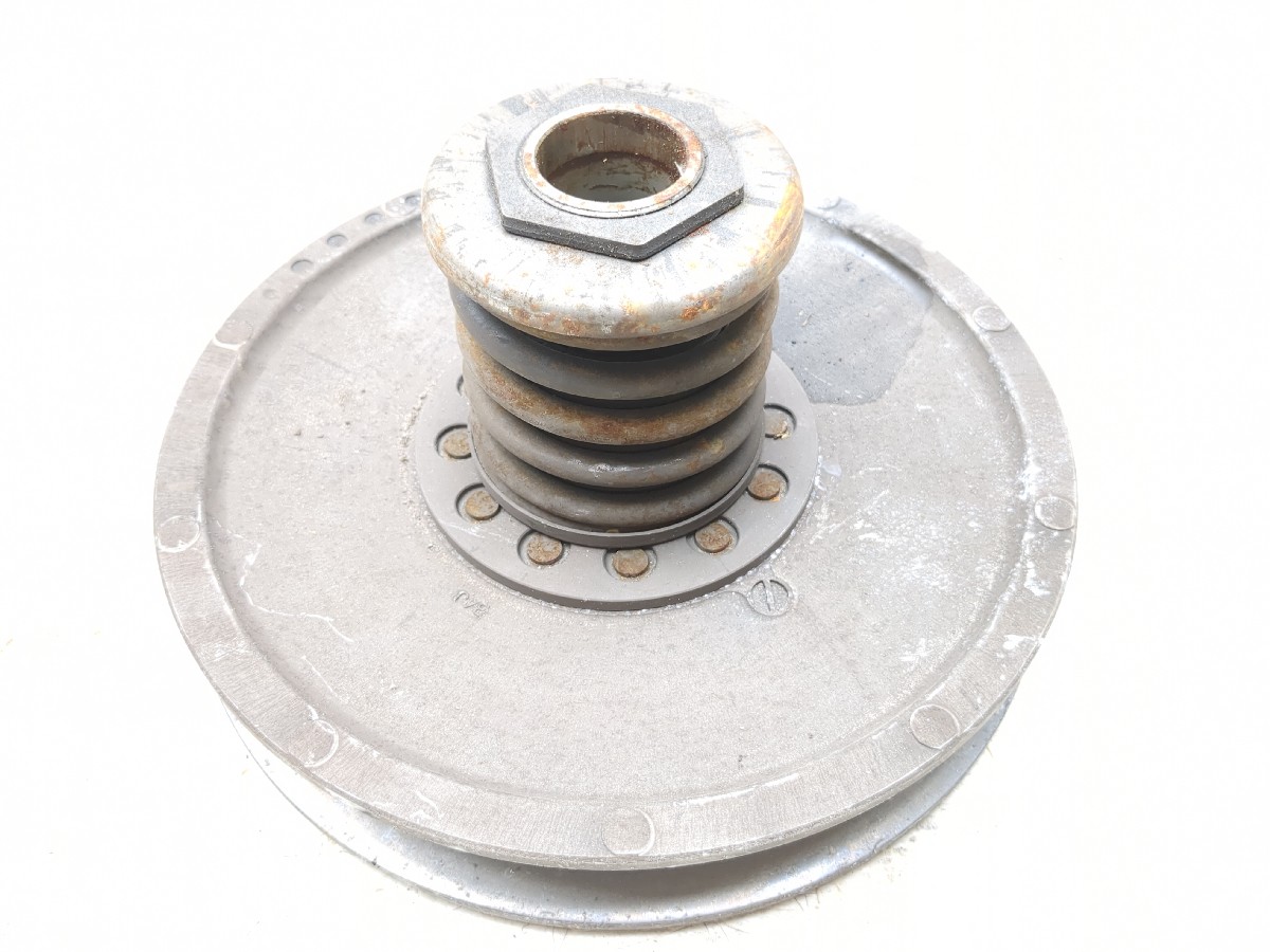 23 Yamaha Wolverine 1000 RMAX 4CVT Secondary Driven Clutch Assembly