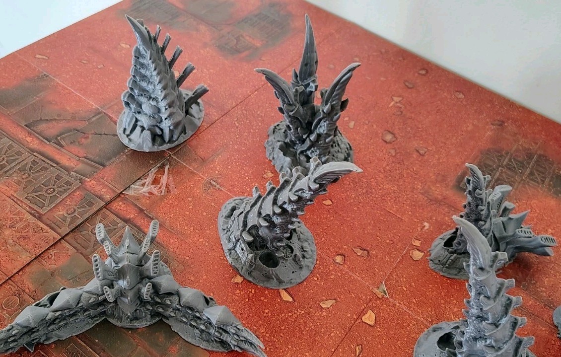 Tabletop Terrain - Large Bulk Alien Lot - for Warhammer 40K/Kill Team 8 Pieces
