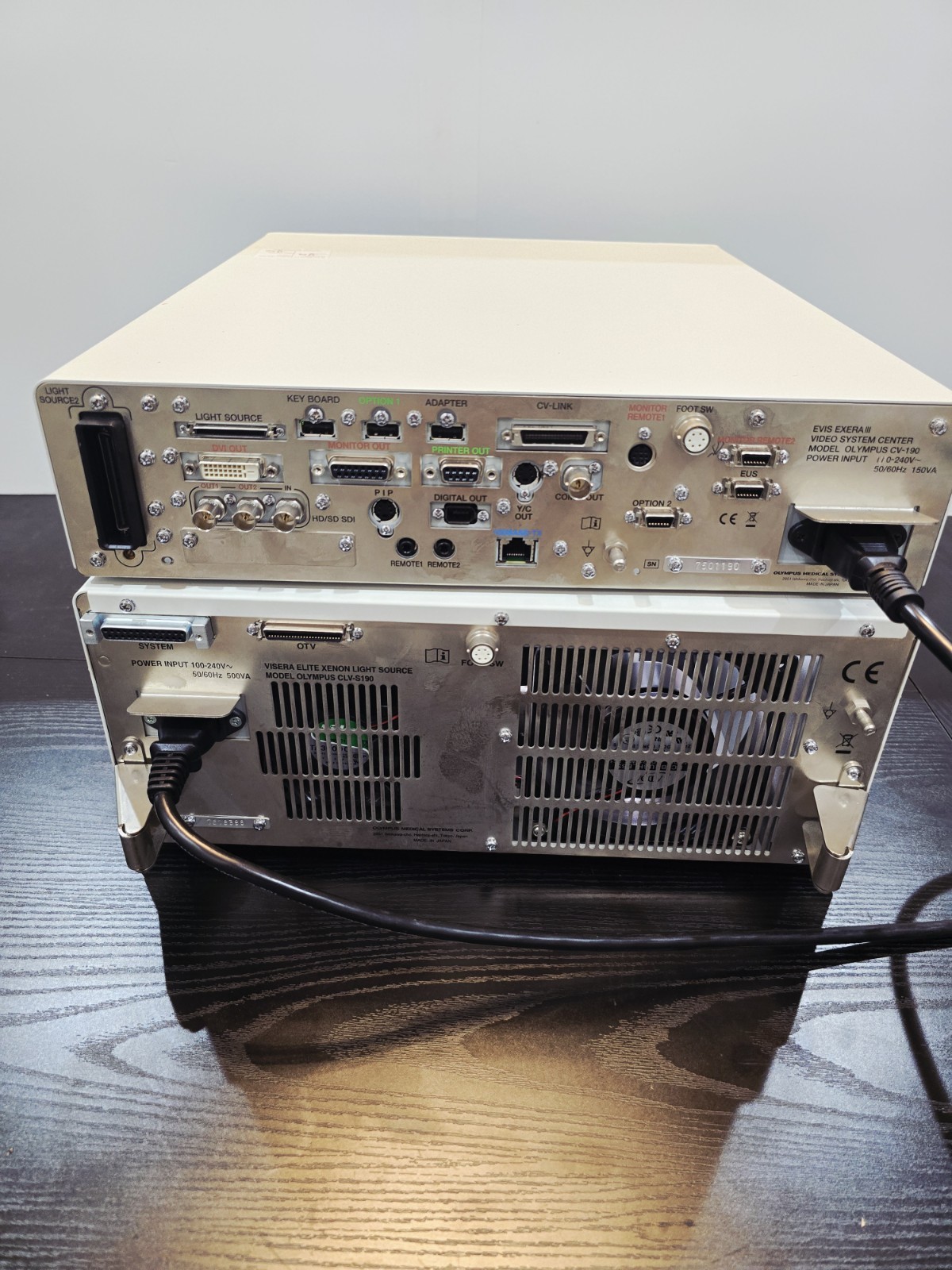 Olympus EVIS EXERA III CV-190 Video Processor & Visera Elite CLV-S190 Light