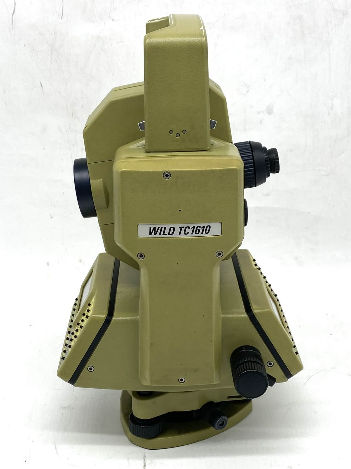 1PCS Leica Wild TC 1610 Theodolite Tacheometer w/ Case TC1610•