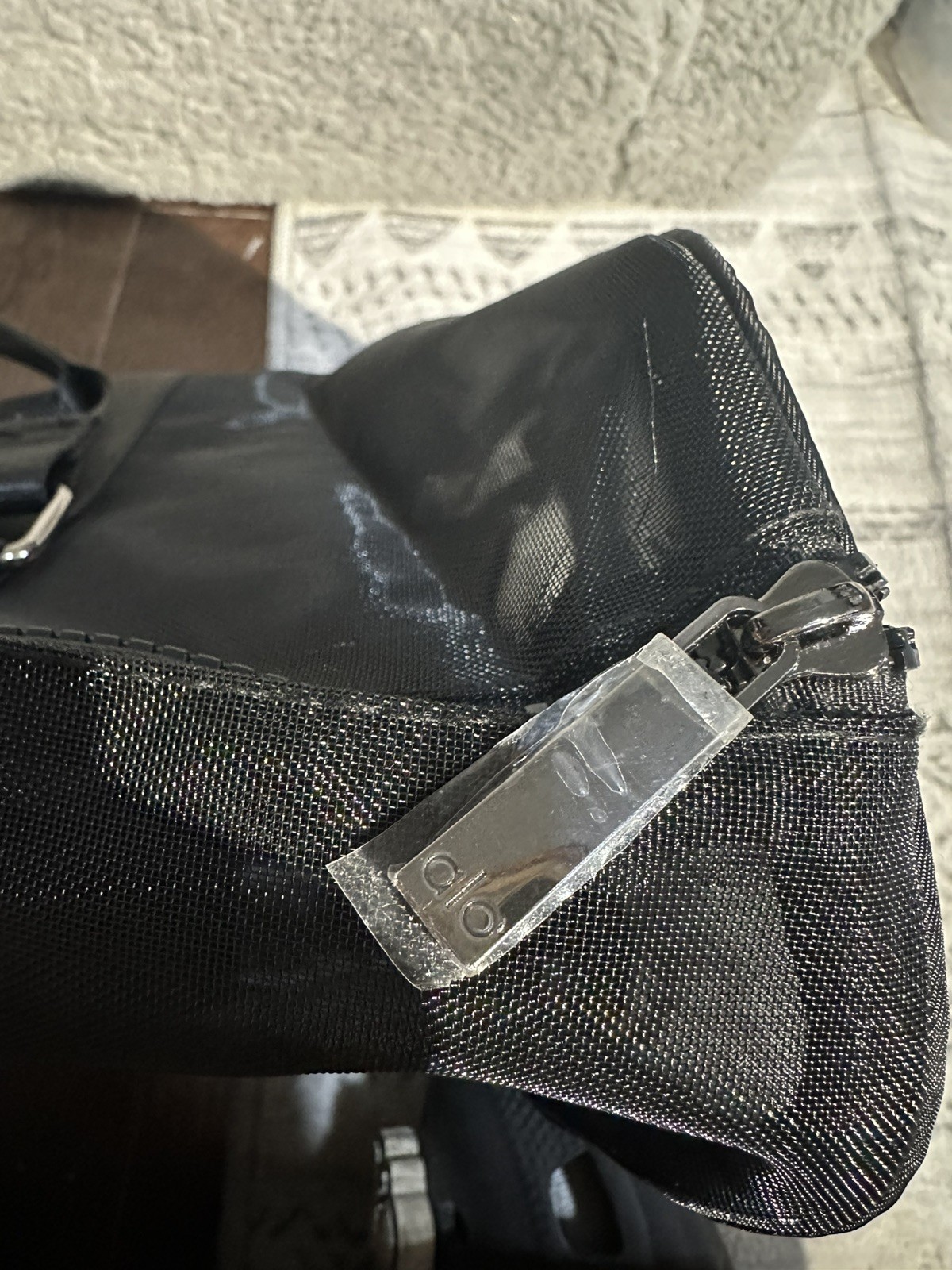 Alo Yoga Duffel Gym Bag Black Travel Shoulder Bag – New With Tags