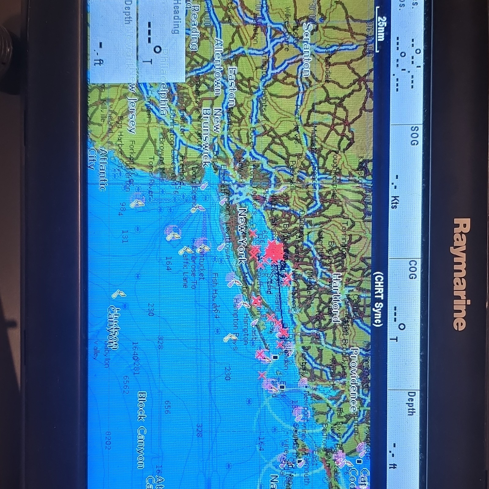 Raymarine E700012 Working Missing Plastics