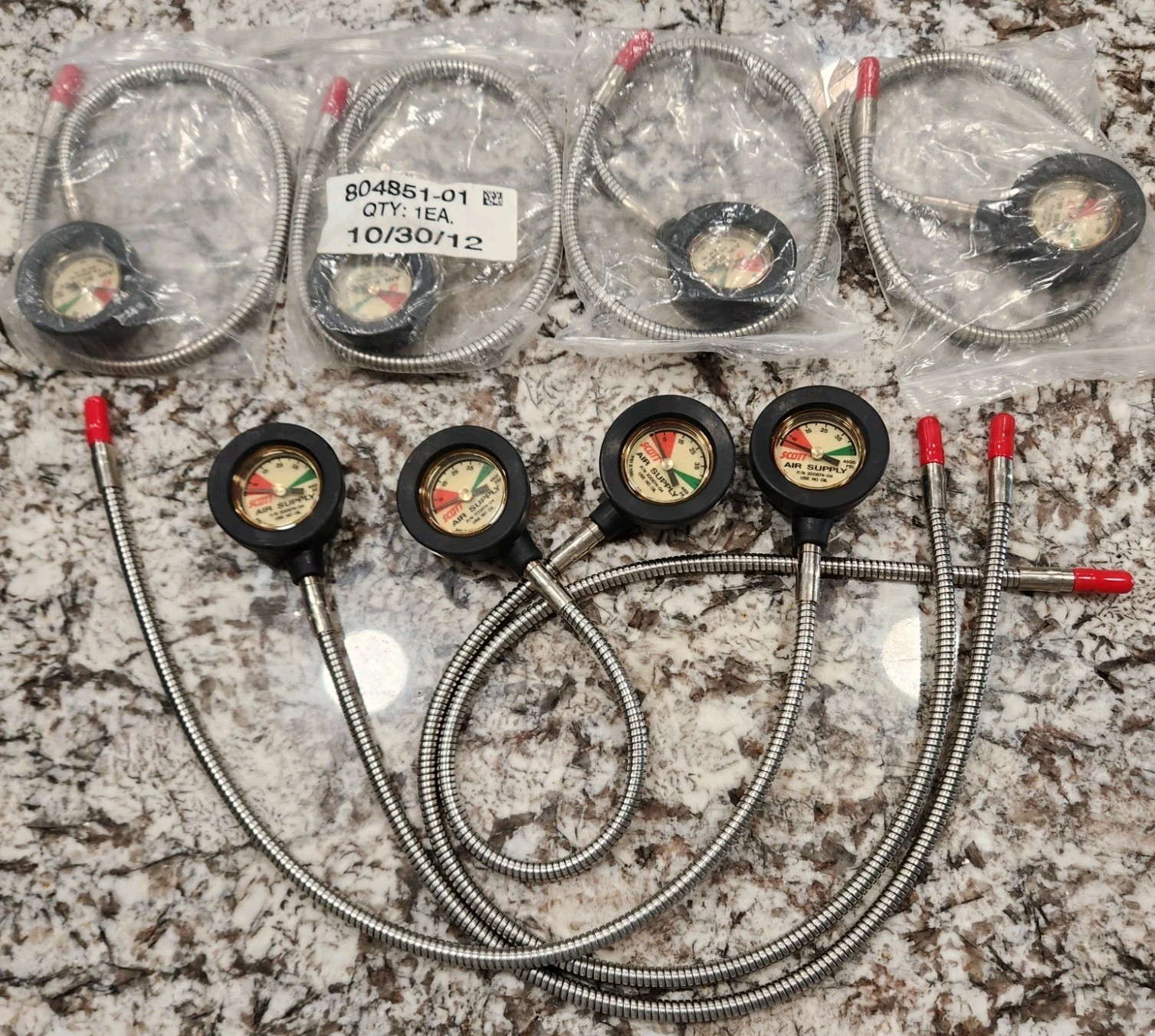 New Old Stock Scott 4500 Pressure gauge w/ 24" Line Assembly PN 804851-01 SCBA