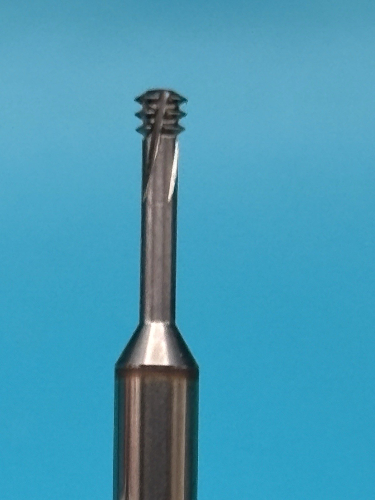 Guhring 4223-2.515 Solid Carbide Micro Thread Mill 3-48 UNC, 4-48 UNF, 3MM Shank