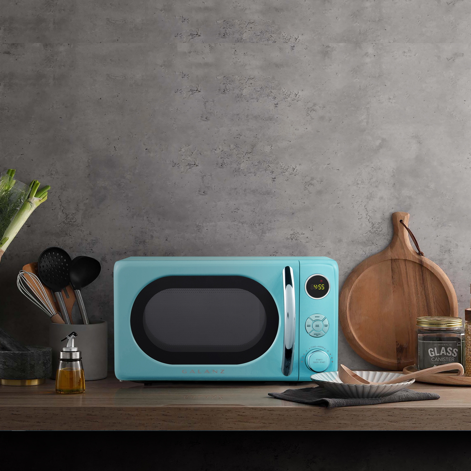 Mini Small Microwave Oven Countertop 0.7 Cu.Ft. 700 Watt Blue Retro Design