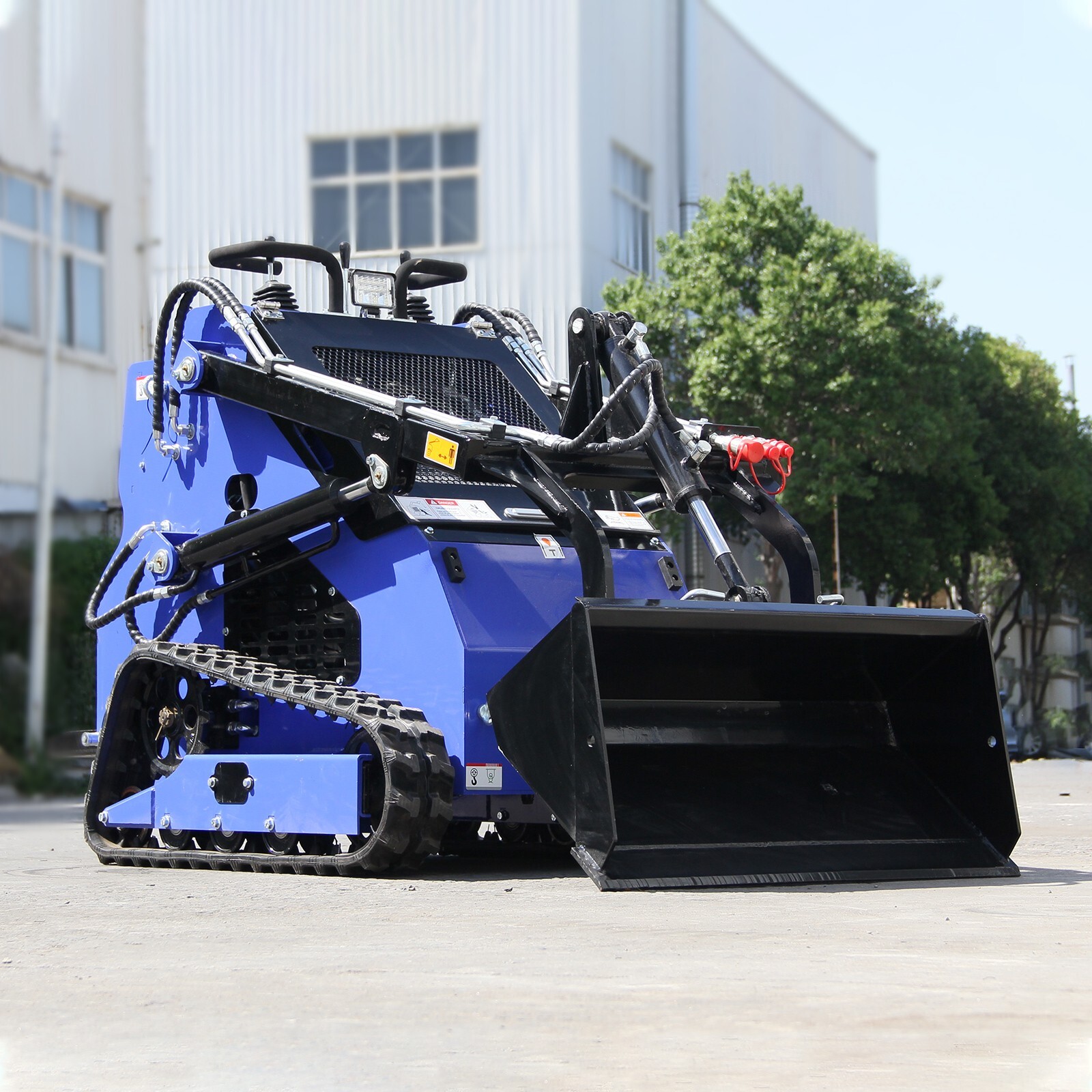 Mini Skid Steer Loader 23HP Tracked Loader 2 cylinder with 2attachment Free Ship