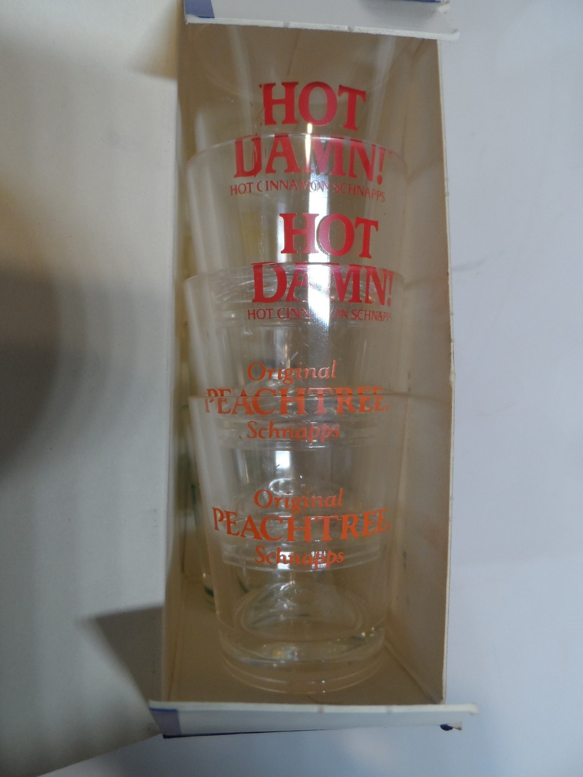 Dekuyper Buy A Round For The House Plastic 8 Count Shot Glass Set