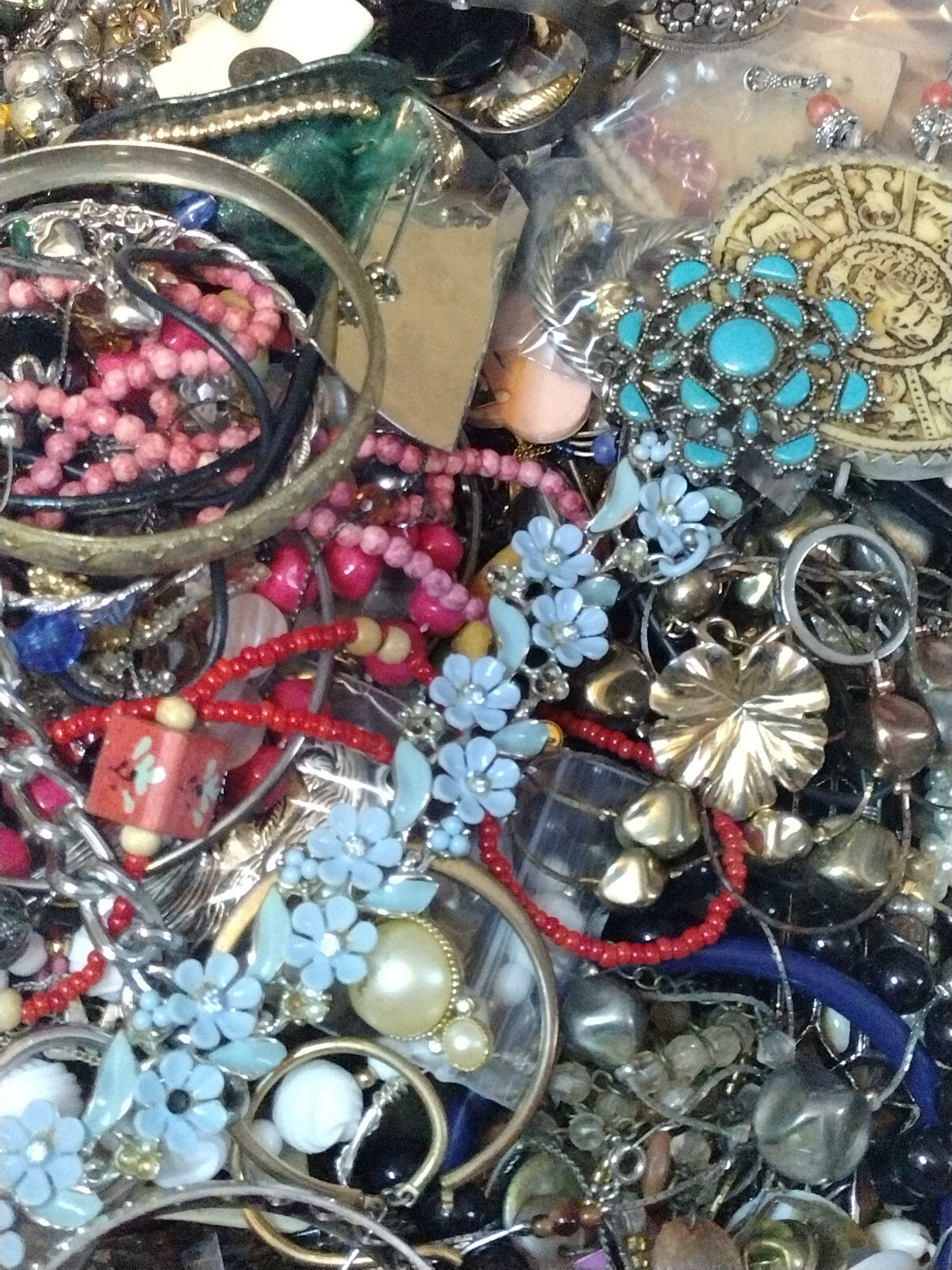 Jewelry Lot for crafts, repair, and reselling    3lbs plus  See drescription