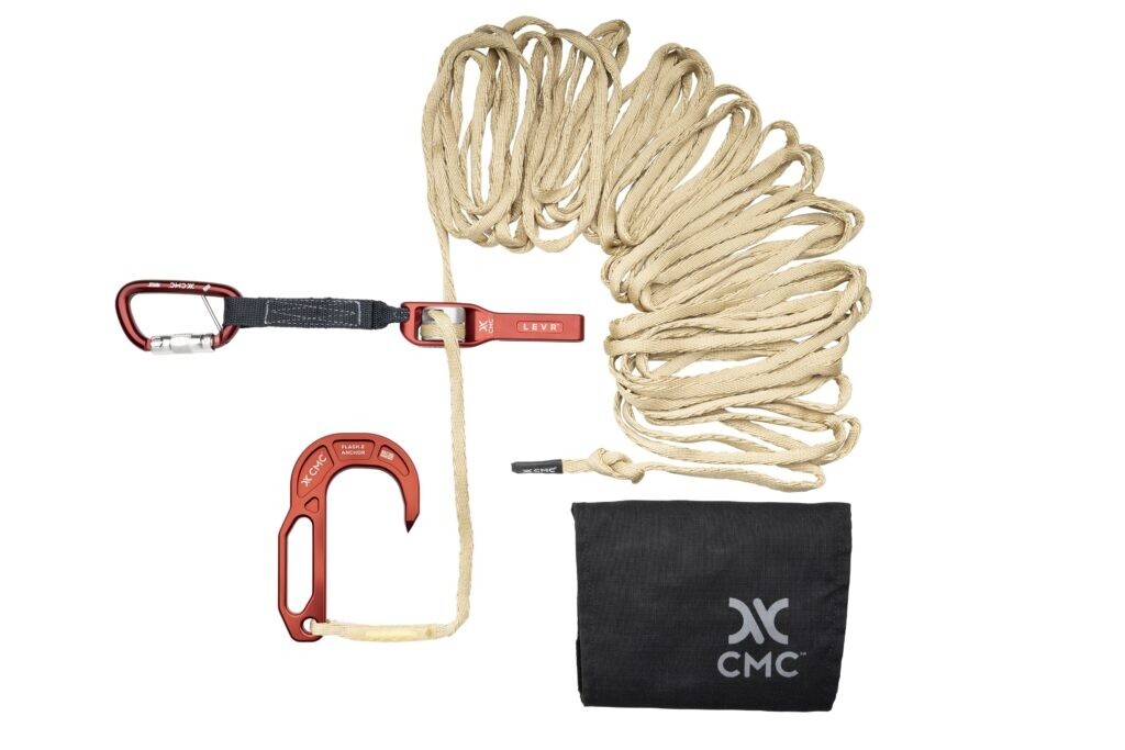 CMC Rescue Levr Fire Escape System w/hook, descender, carabiner, rope + bag NEW