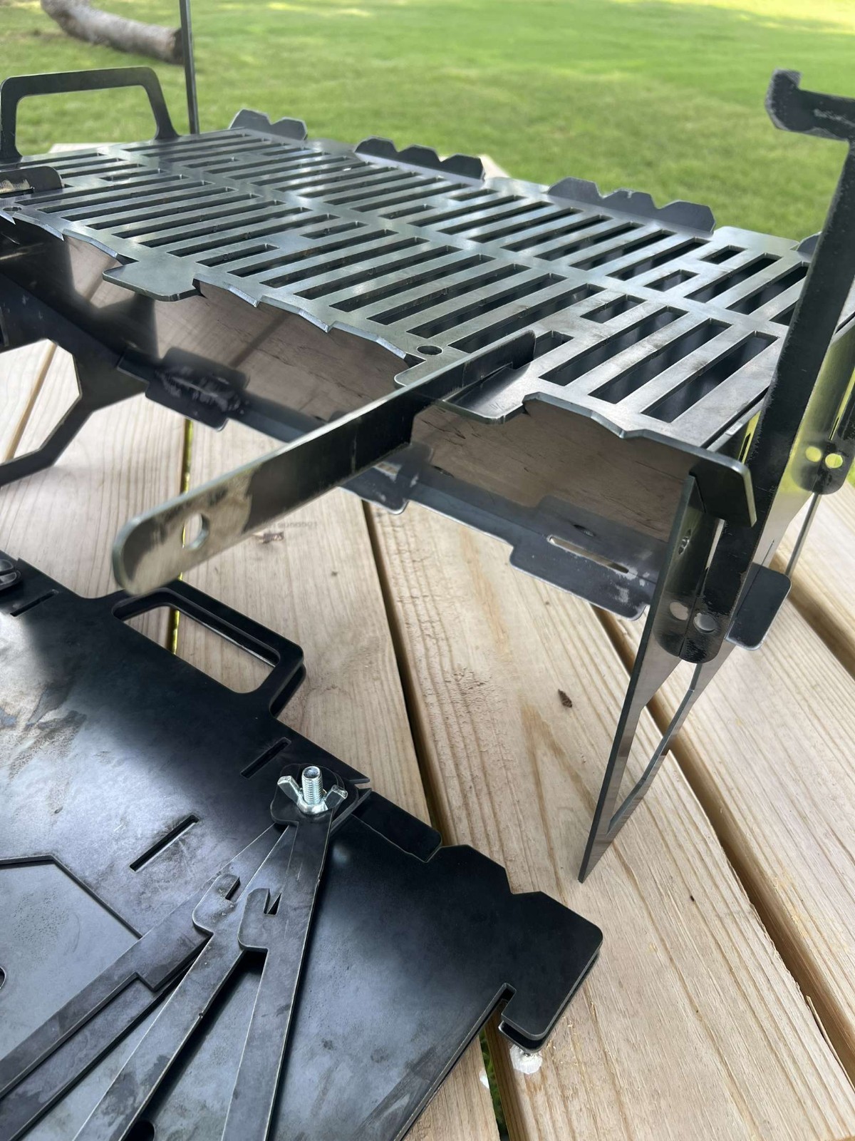 Collapsible Slot Grill 11 Gauge With A Lifted Rack Millscale Free MADE IN THE US