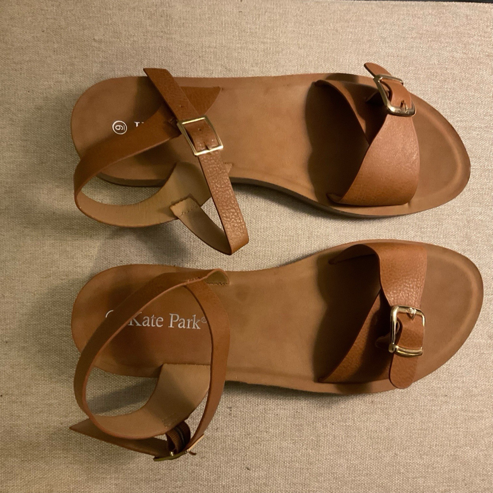 Kate Park Brown Strappy Flat Buckle Sandals Women’s Size 9 NWOB