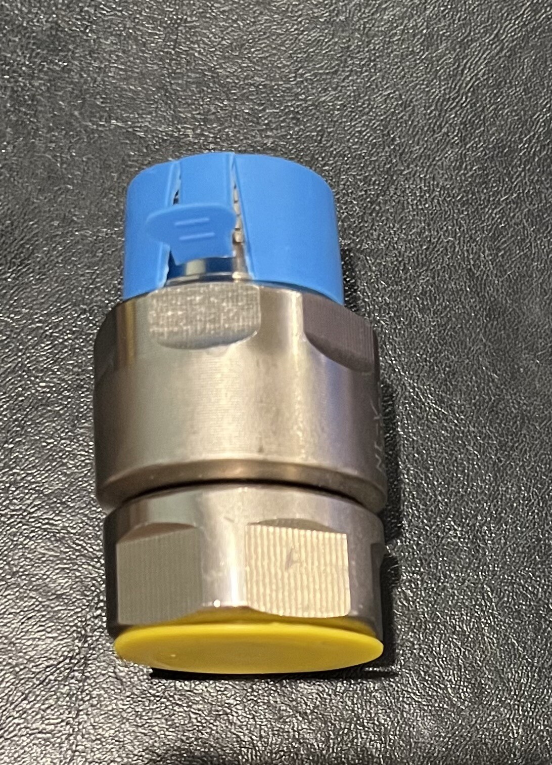 Heavy Duty Super Swivel SS16DBFFS16XMFS16 Female Face Seal FFS x Male Face Seal