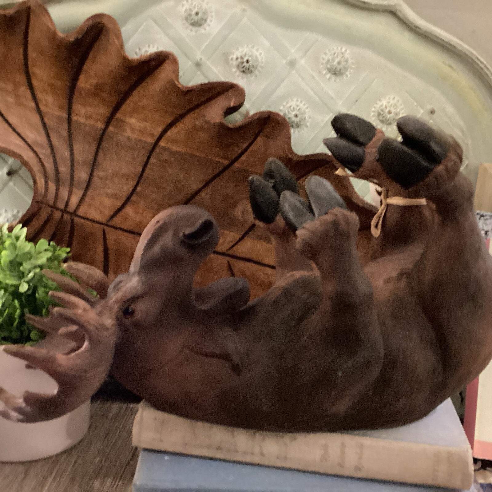 💥True Mischievous Moose Polyresin Wine Tabletop Bottle Holder Wine Lover Gift