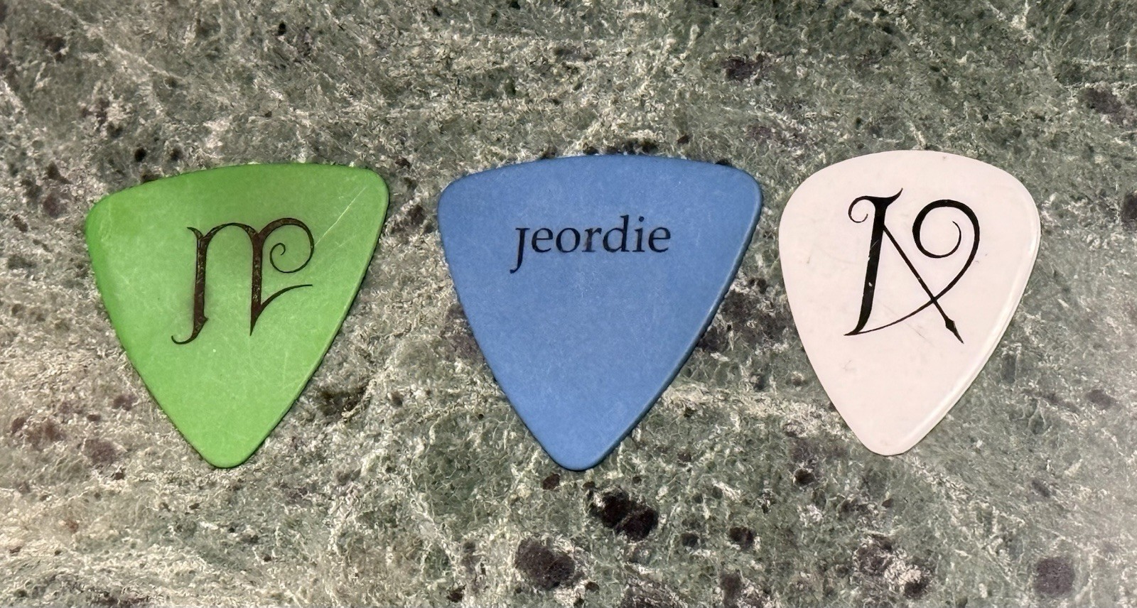 A PERFECT CIRCLE concert tour Guitar Pick Lot 2000 2004