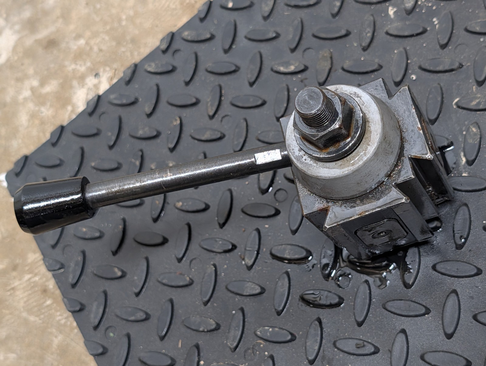 Genuine Shars 6 - 12" CNC AXA Piston Quick Change Tool Post 250-100