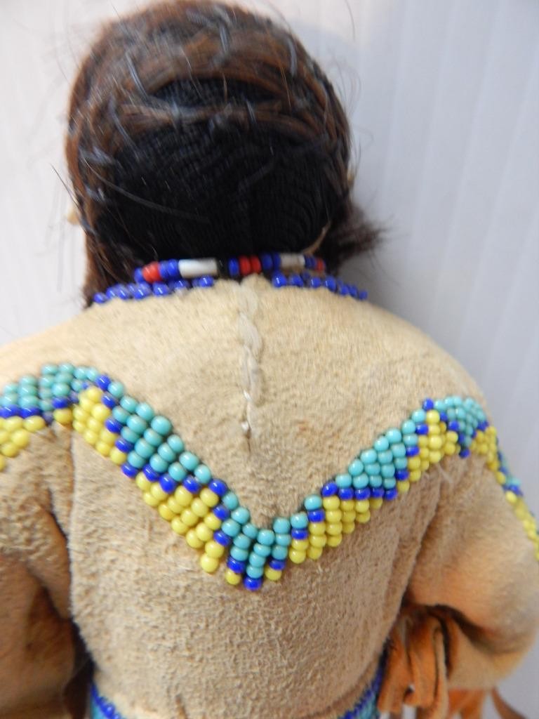 ANTIQUE VINTAGE PIKUNI BLACKFEET PLAINS INDIAN BEADED DOLL - LOTS OF DETAIL