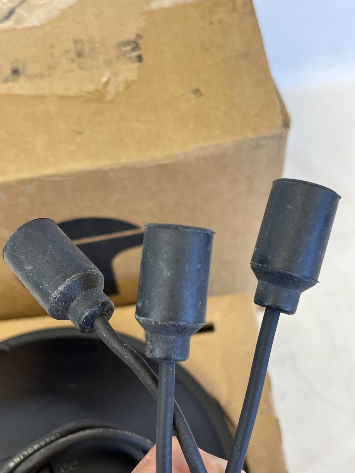 Truck-Lite HMMWV 6220-01-616-1079 , 7 INCH ROUND LED HEADLIGHT 24v *NEW*