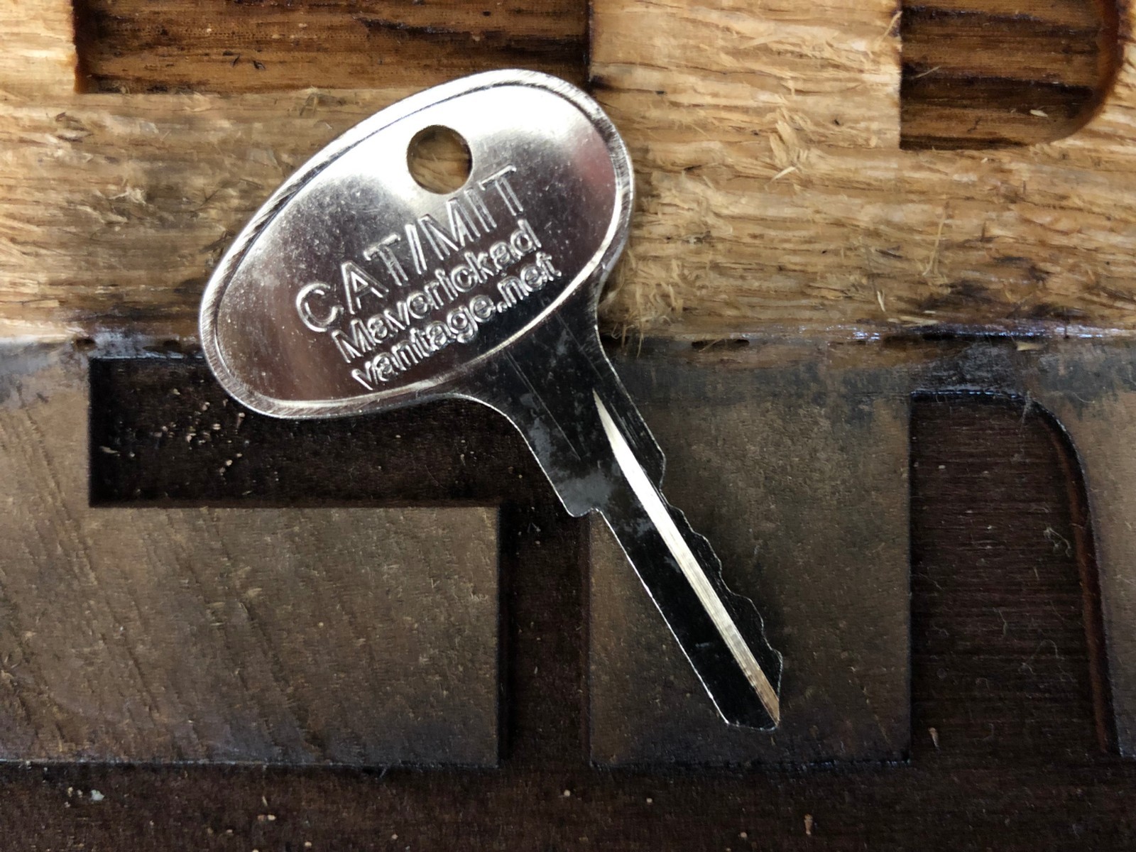 3 keys fits CAT/MIT Forklift key Caterpillar Mitsubishi #123243