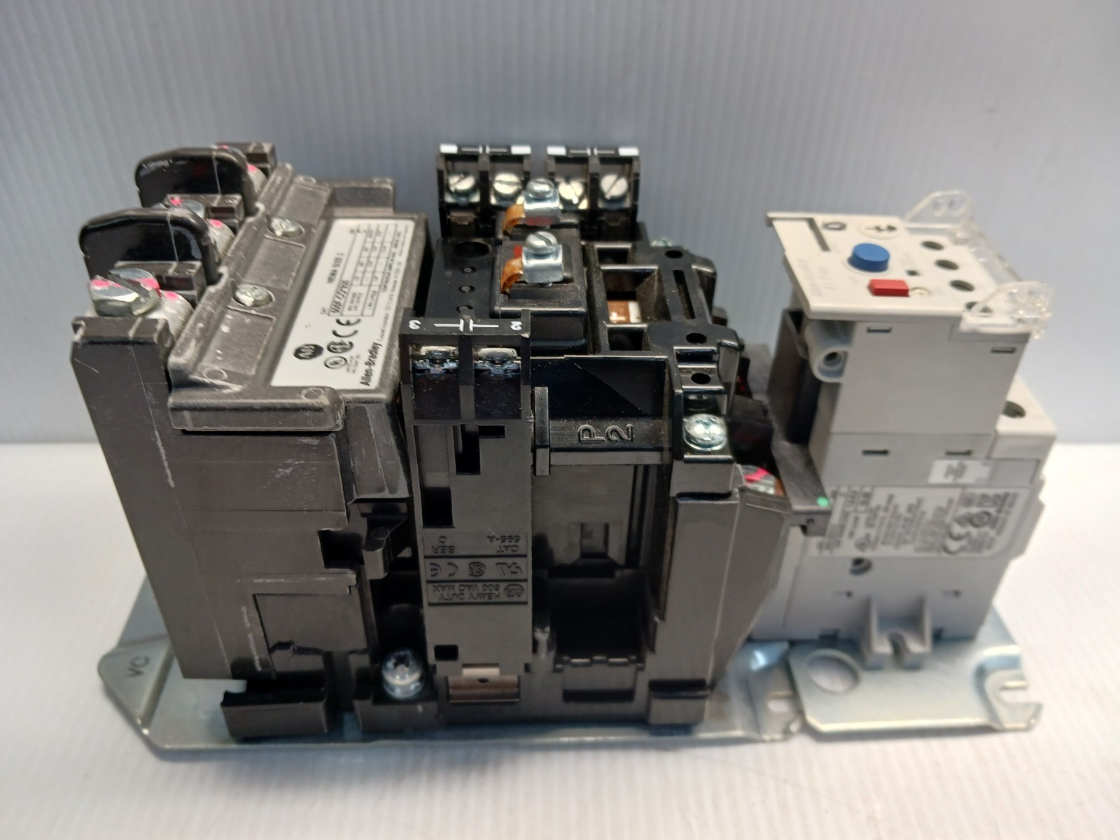 New Allen Bradley 500F-CO*930 Size 2 Motor Starter with 592-EECC Overload Relay