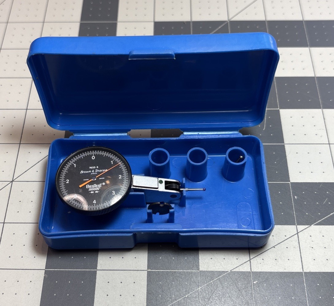 Brown & Sharpe BesTest Dial Indicator .00005” 7033-5 w/ Case Tools USA B&S