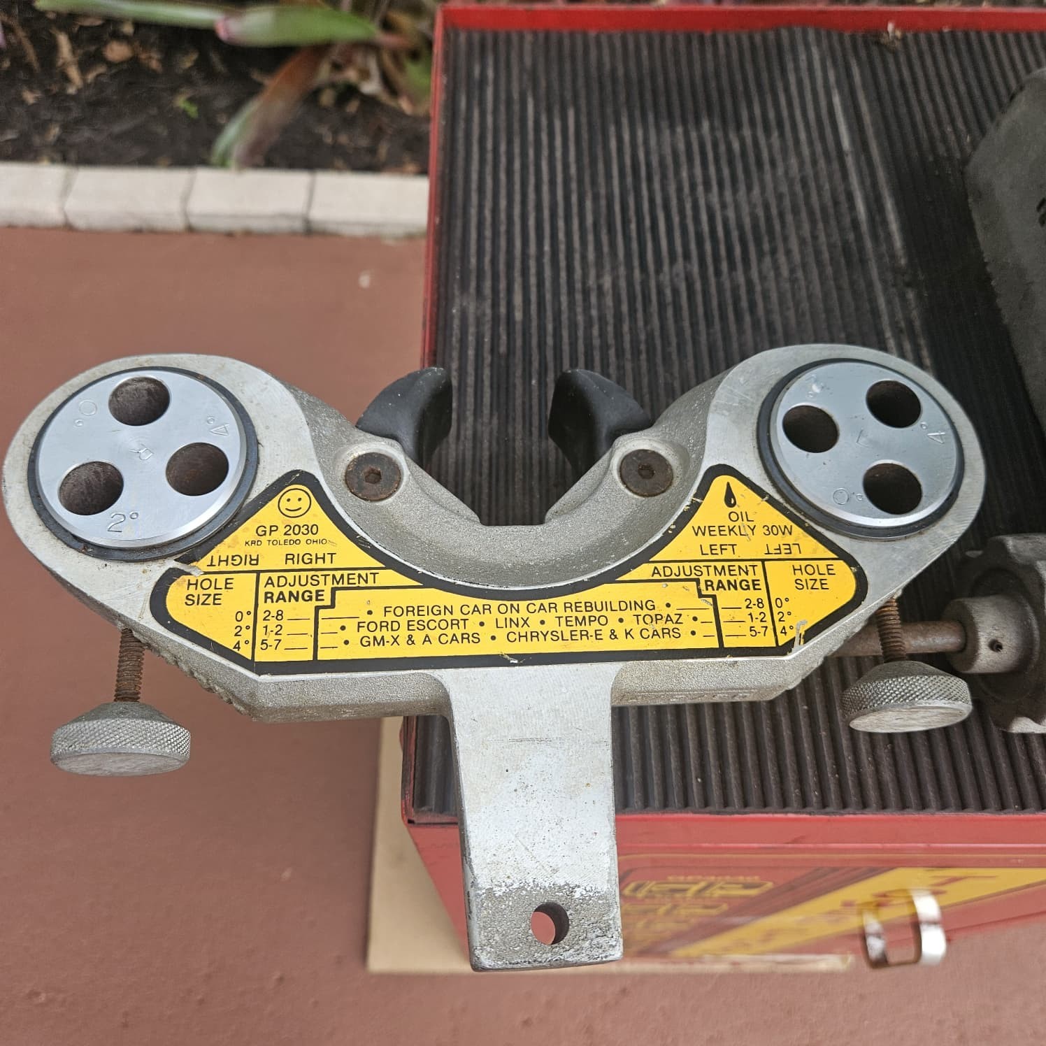 GP Tools GP3030 MacPherson Strut Spring Compressor Shop Machine W Adapters