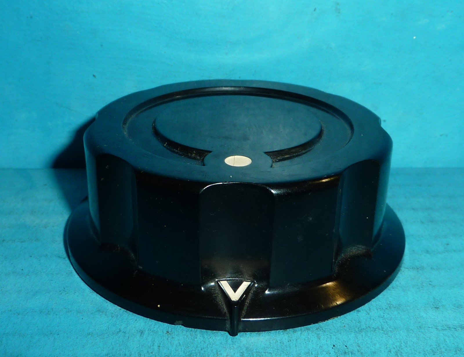 GR General Radio KNSP-12 Fluted Radio Knob w/Pointer 2 7/8in 5/16in Shaft