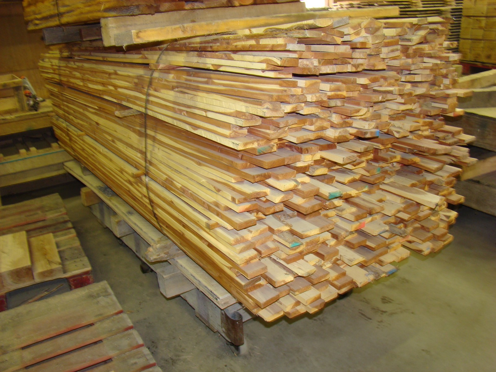 10 Pieces of Aromatic Eastern Red Cedar Boards 1/2" x 2 1/2" x 48" long