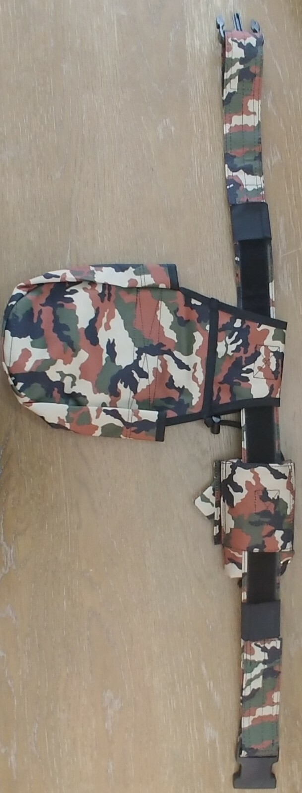 Metal Detecting Finds Bags With 52 Inch Belt High Quality - Camo