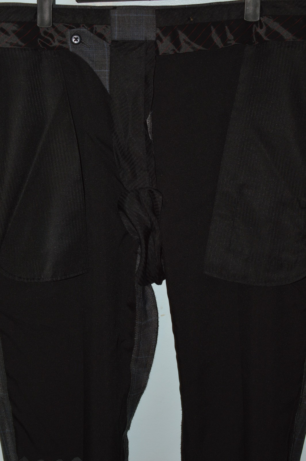 Llike New (2Pc Suit 46R 46 Regular R) CALVIN KLEIN Gray Windowpane Stretch 38x30