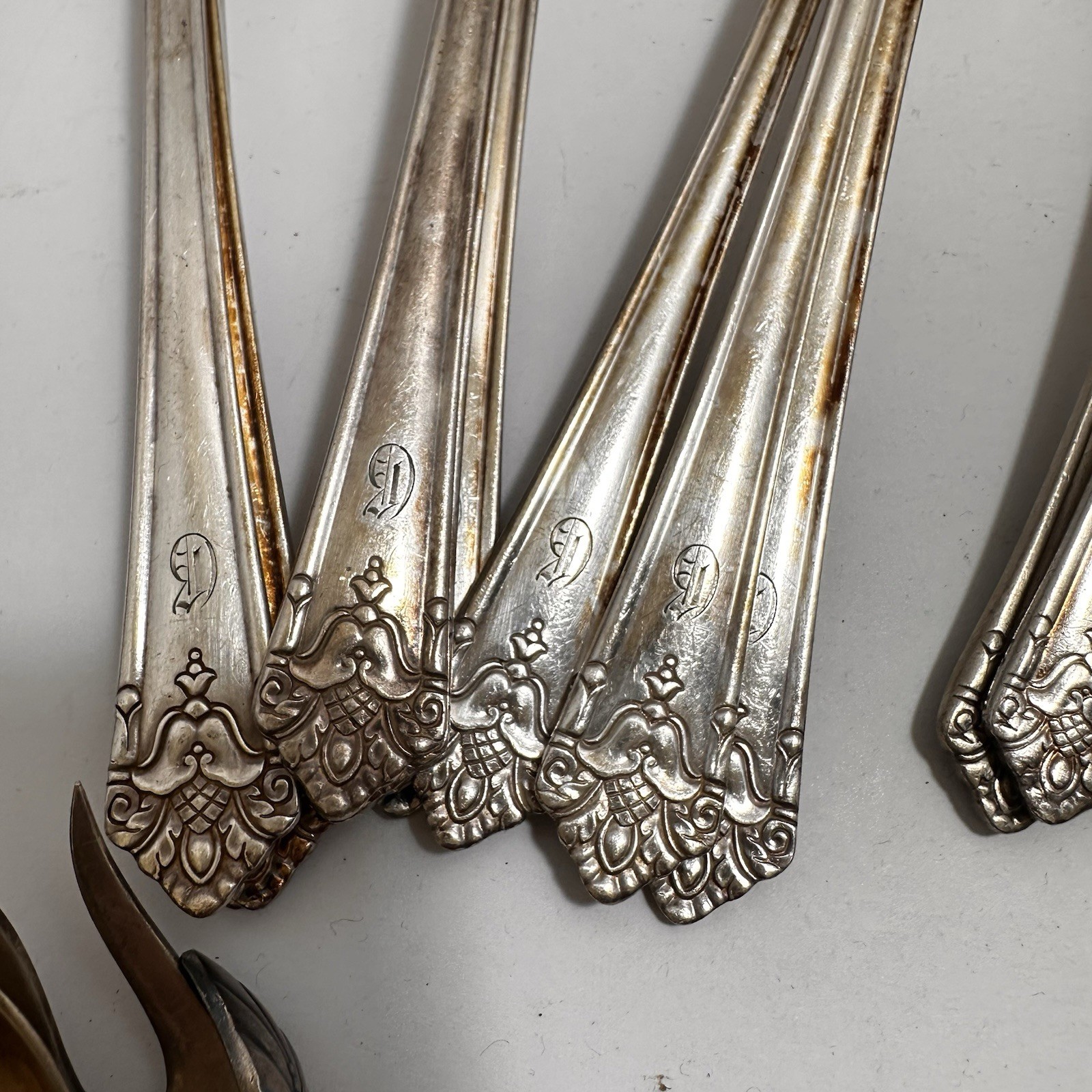 1847 Roger’s Bro Her Majesty Silverware 72 Piece Set Vintage