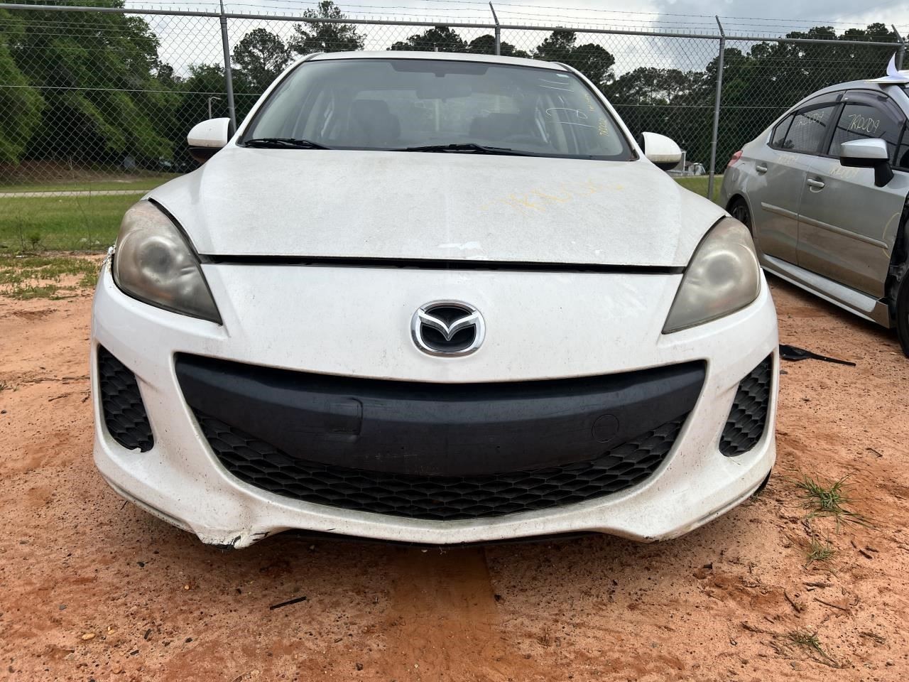 MAZDA 3 2012 Fuse Box Cabin 104831471