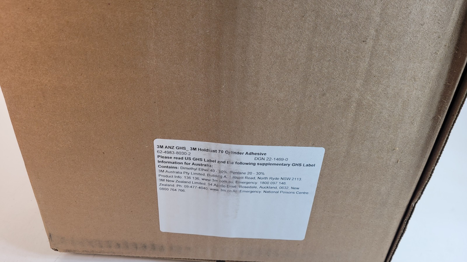 HoldFast 70 Spray Adhesive, 27.3 lbs, Large Cylinder, Clear 3M™ 7100138479