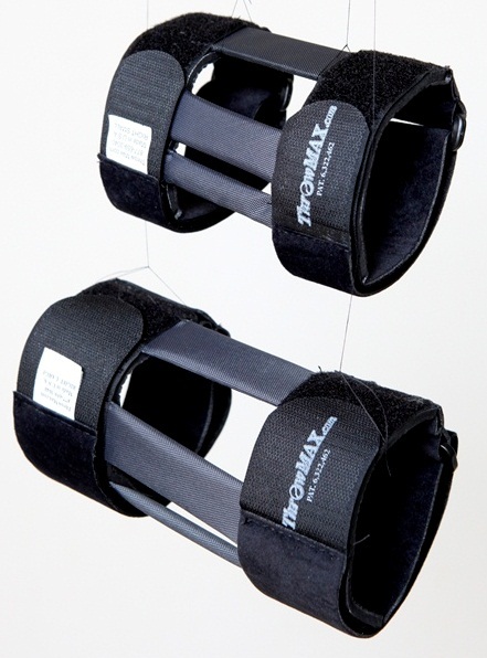 ThrowMAX Baseball & SoftBall throwing, pitching, training aid.