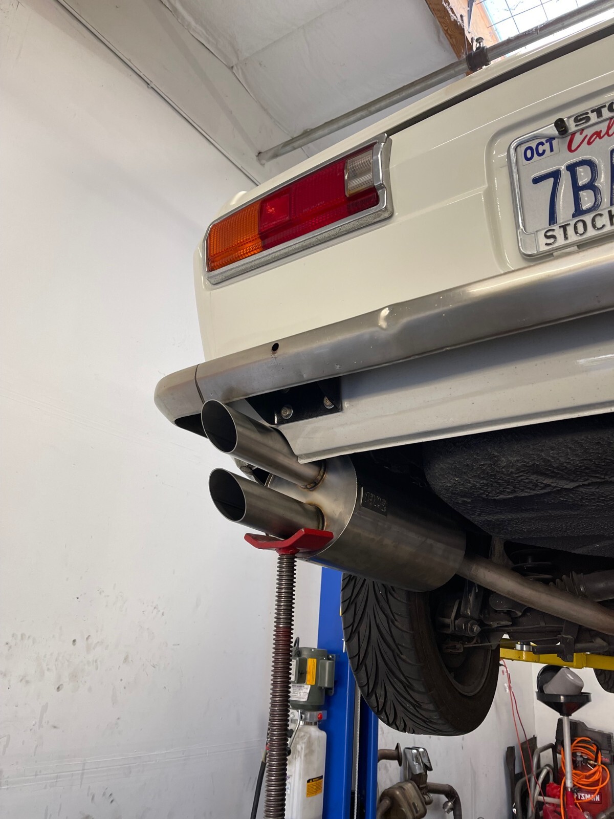 1320 Twin Exit Fujitsubo Legalis Style muffler 240z 260z 280z 510 2.5 inch inlet