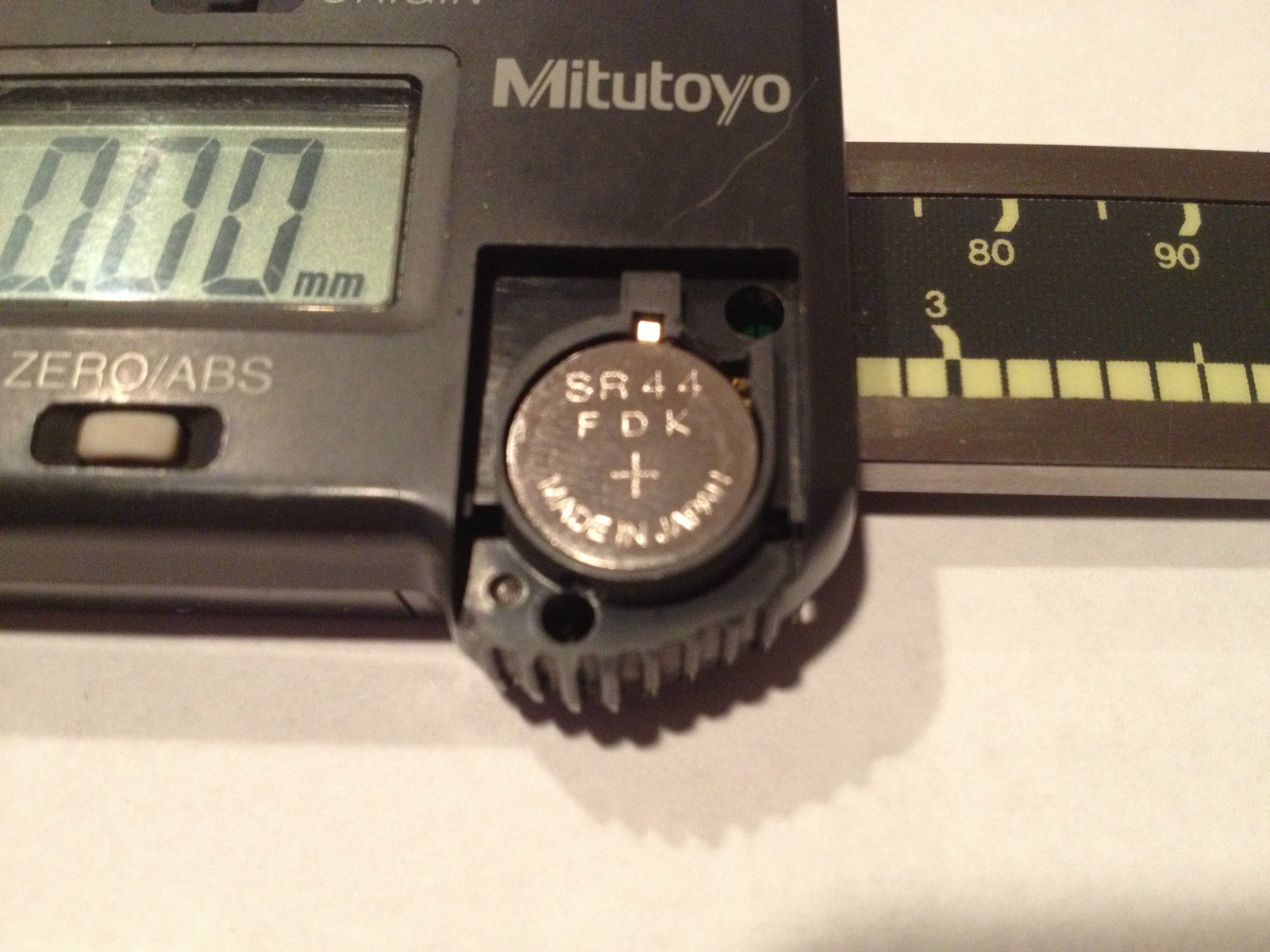 #1 Mitutoyo Caliper Replacement Part Battery Cover Lid 09GAA185