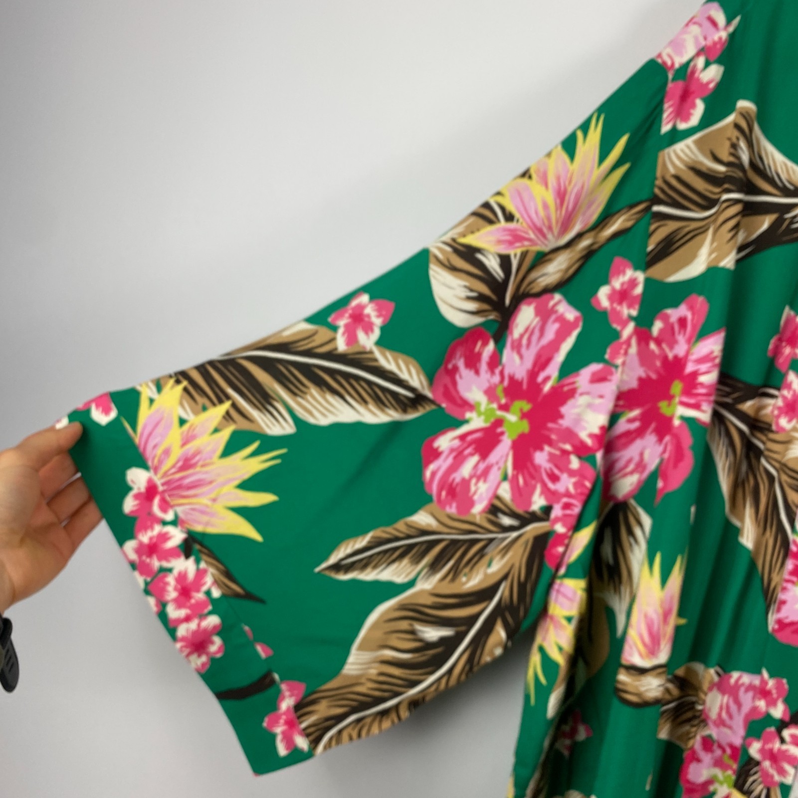 Catherines Long Kimono Cardigan Size 3X Open Front Green Floral 3/4 Sleeves