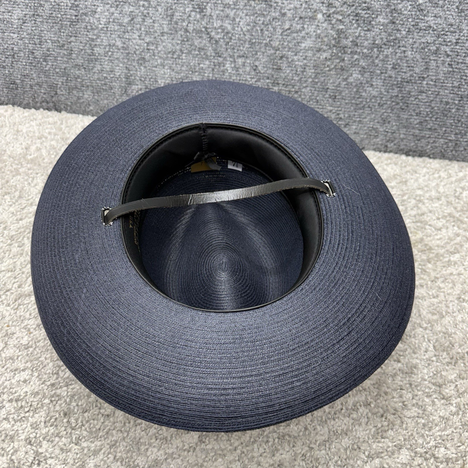 Stratton self forming trooper hat straw navy blue size 7-1/8 (style 42)