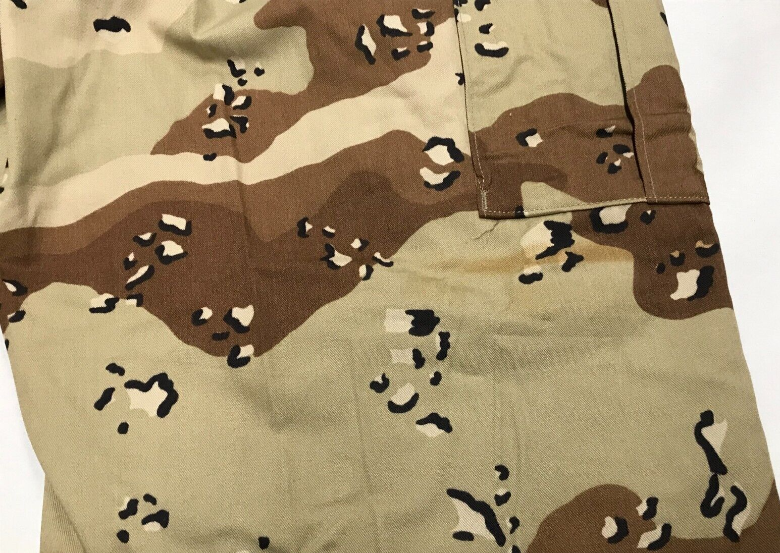 Wrangler 1991 6 Color Desert BDU Trousers USGI NYCO X Large Short NOS w/ Stains