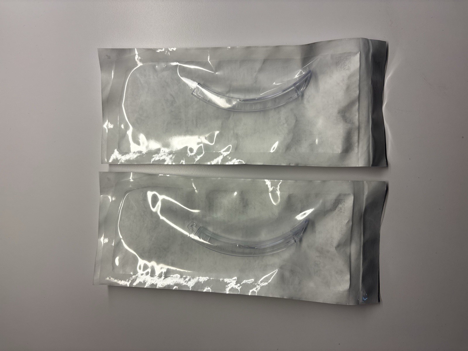 *Lot of 2* McGrath MAC #1 Disposable Laryngoscope Blade 350-082-000 (Exp 8/2026)