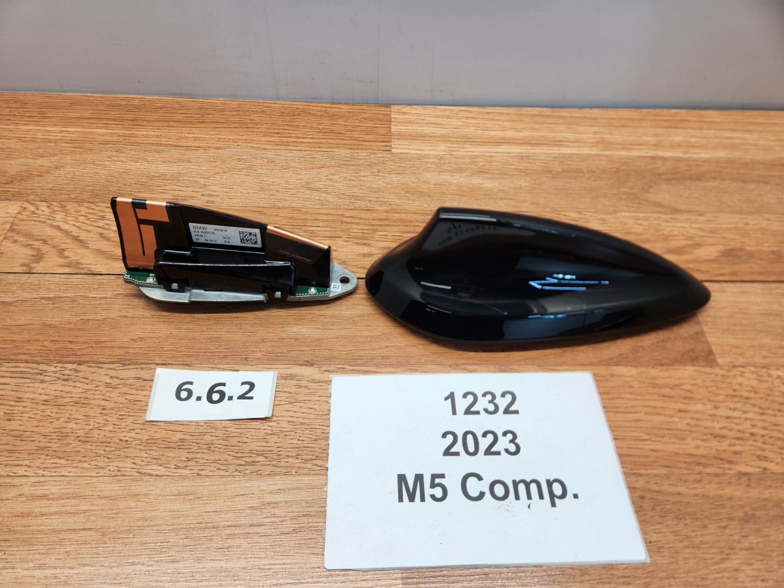 ✅OEM BMW G01 G02 G12 G30 F90 Roof Shark Radio Antenna Module Unit w/Module Black