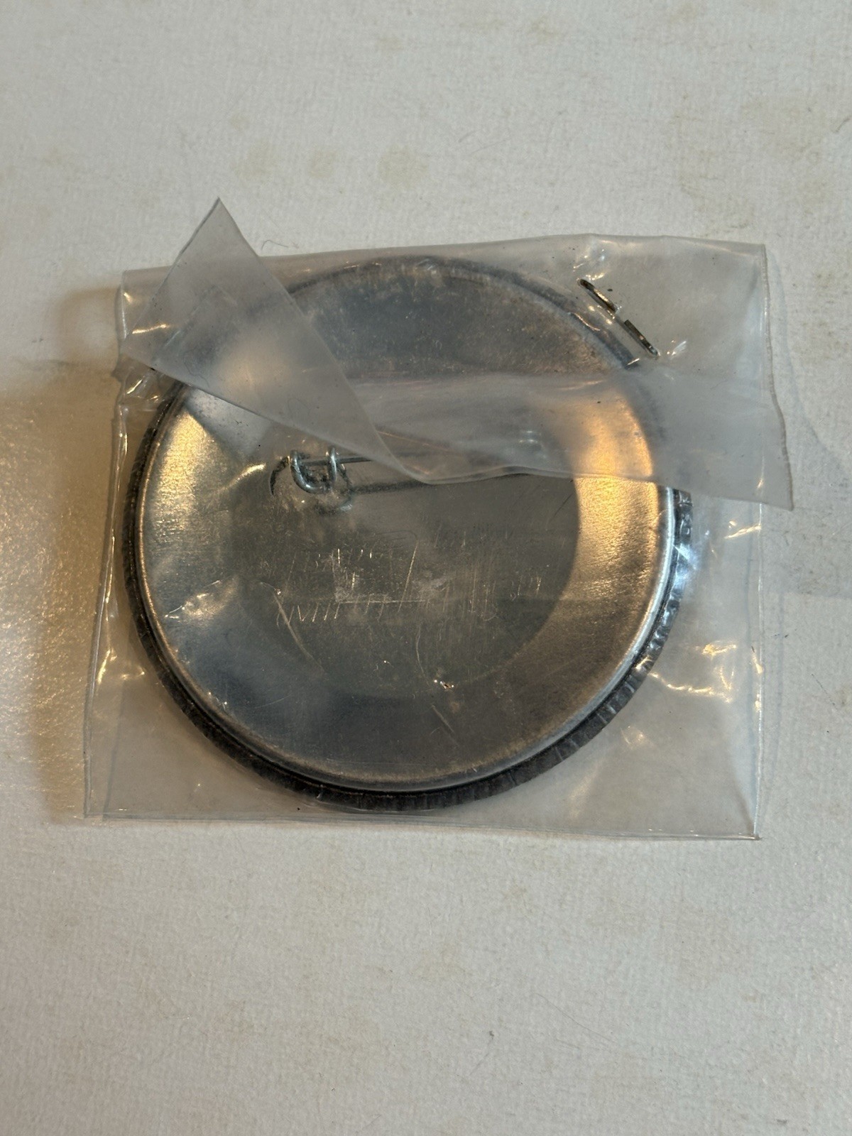 RARE 1990 VINTAGE”GRATEFUL DEAD”PHILLY SPECTRUM CONCERT/BUTTON / PINBACK 👀