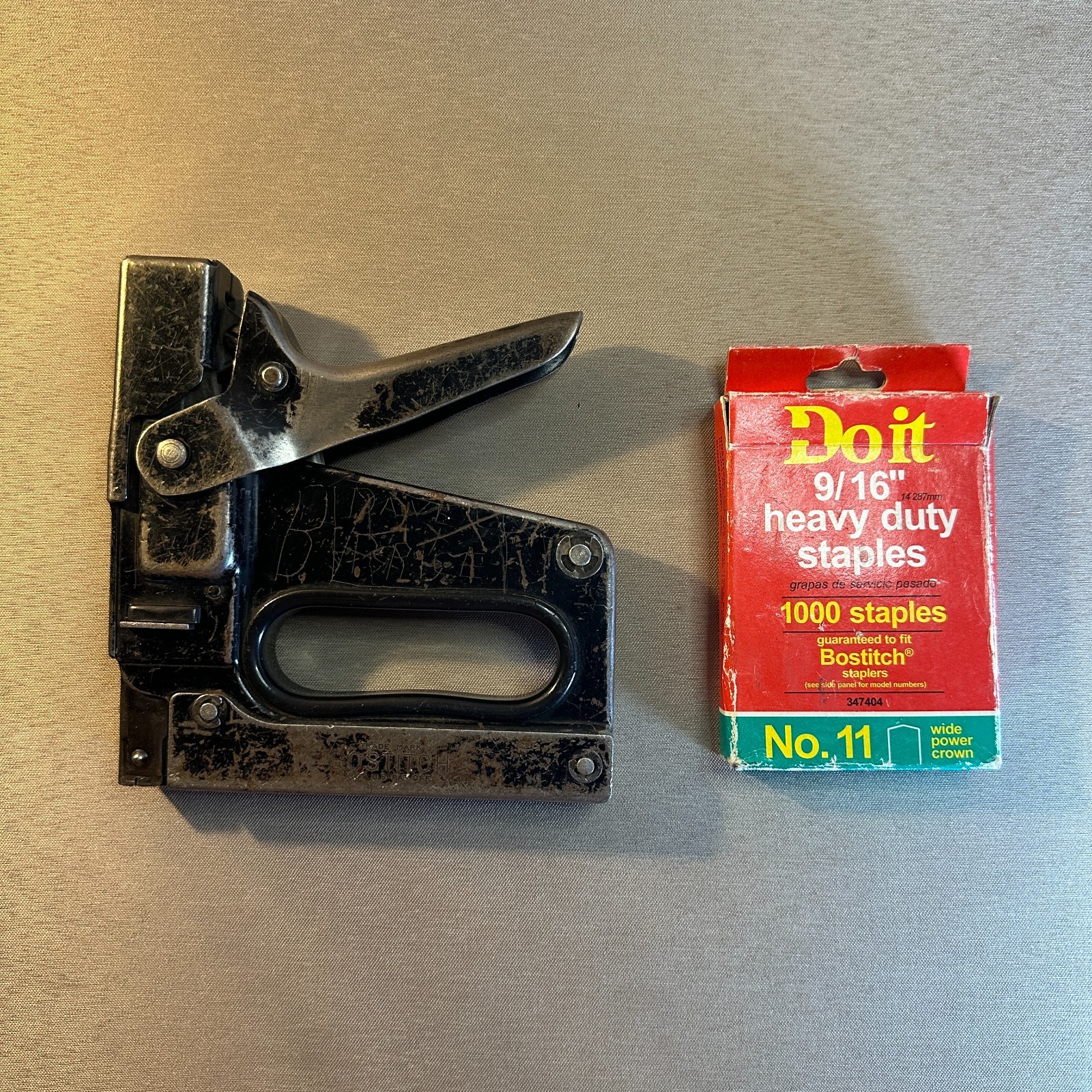 Bostitch T5 Heavy Duty Staple Gun Vintage USA Tool Uses No.11 Wide Crown Staples