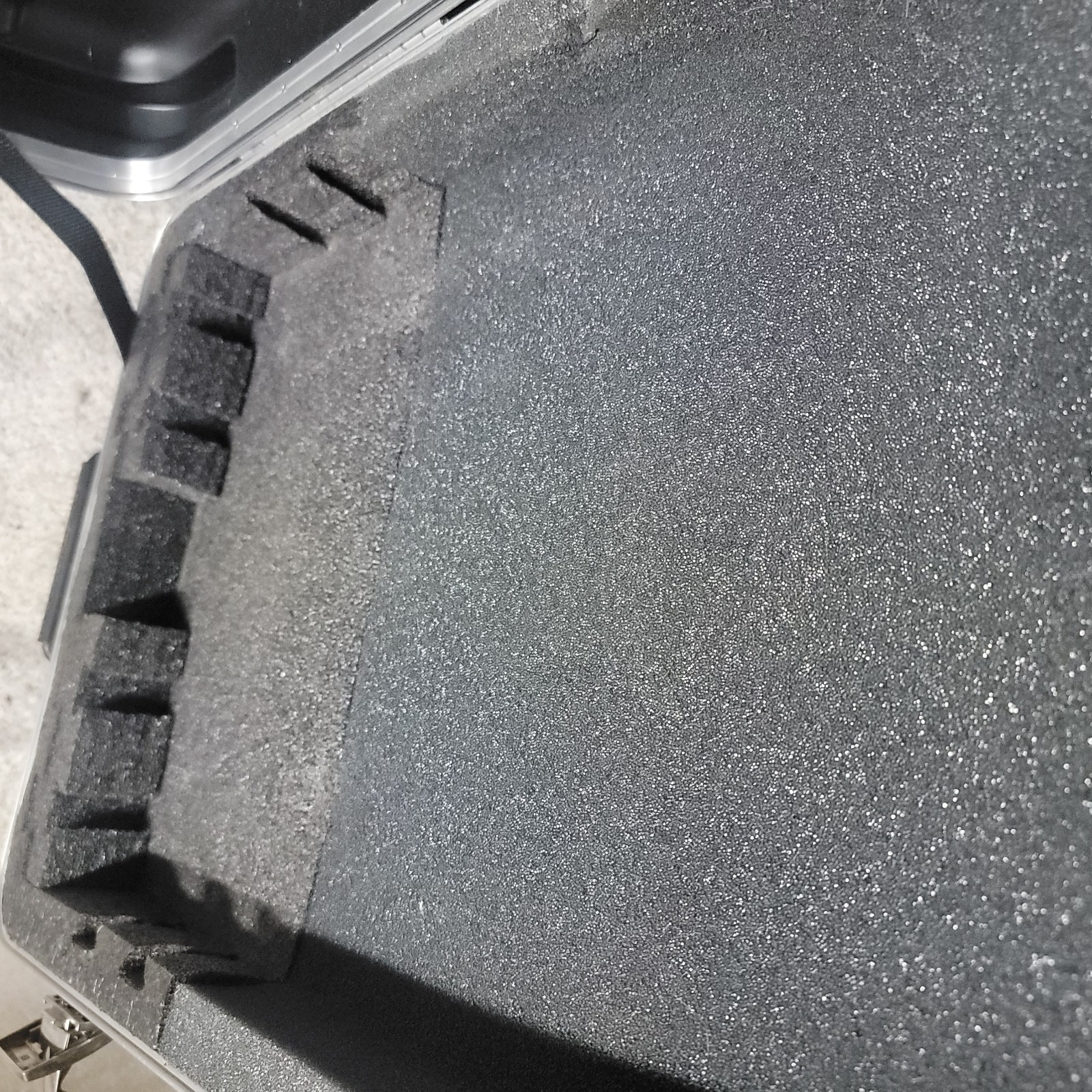 Ensoniq EPS Performance Sampler Keyboard with SKB Case, Used