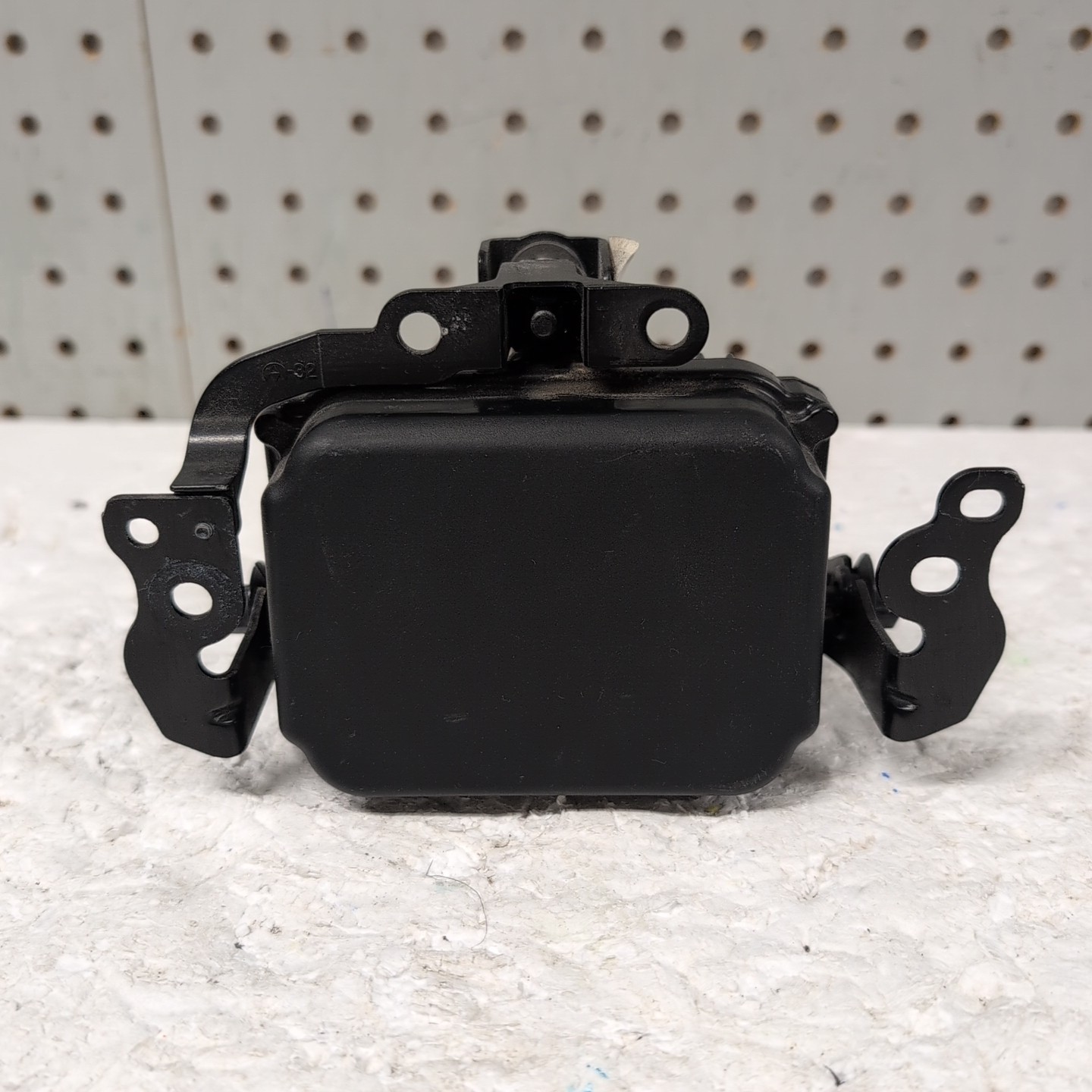 2016 - 2018 Toyota Rav4 Cruise Control Sensor Radar Module 88210-07010 (8104)