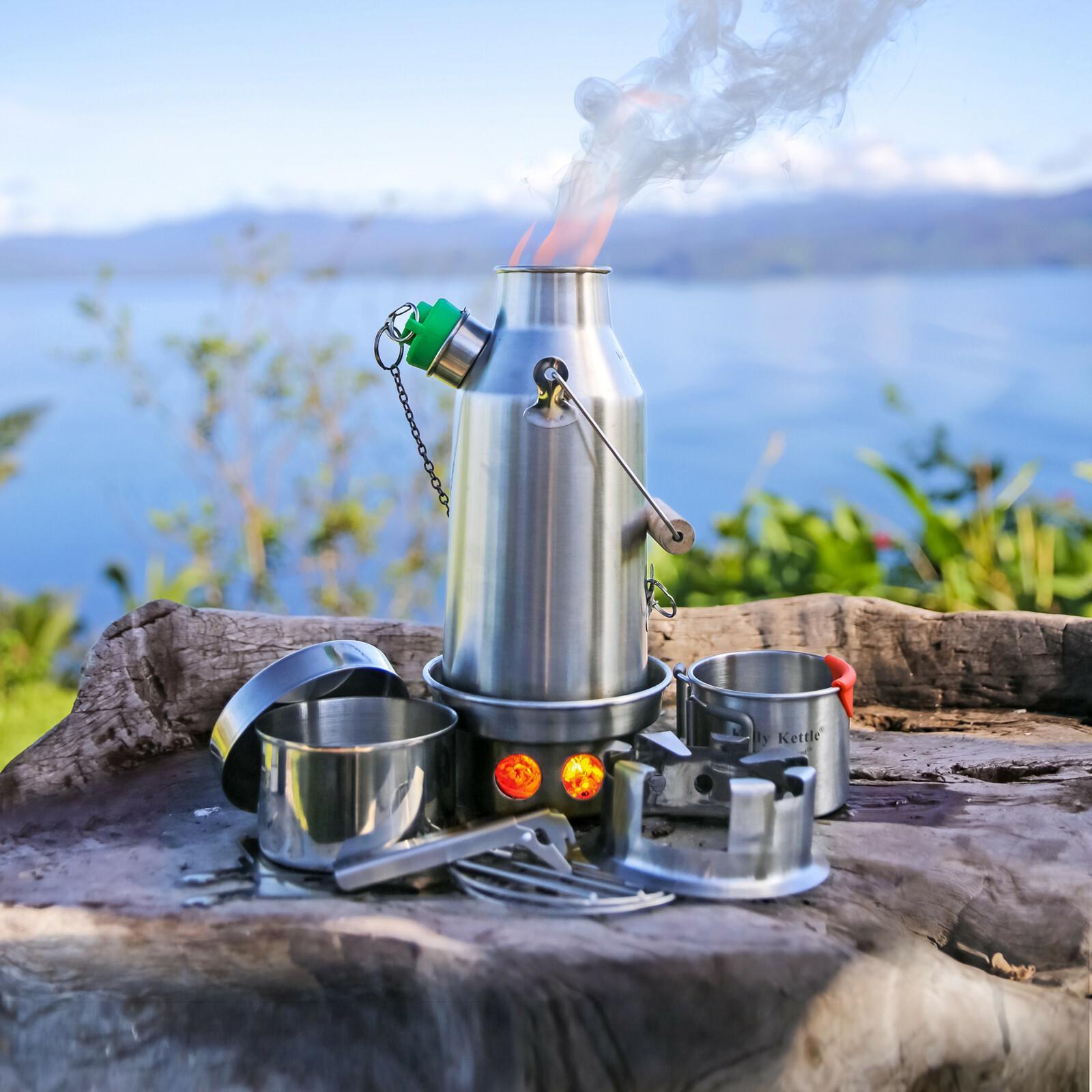 Kelly Kettle Stainless Steel Small Trekker & Kit