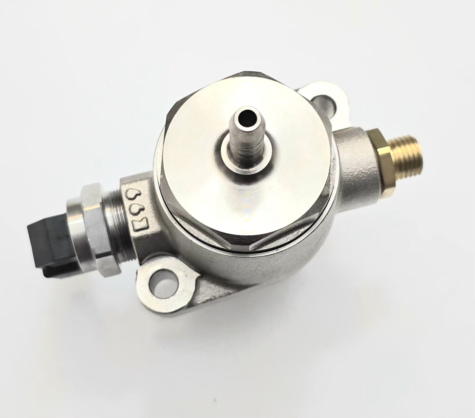 GENUINE VW, AUDI GDI HIGH PRESSURE FUEL PUMP 06L127027C